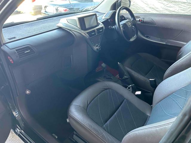 ｉＱ １００Ｇ　レザーパッケージ　革シート　スマートキー　ナビＴＶバックカメラ　フォグランプ（19枚目）