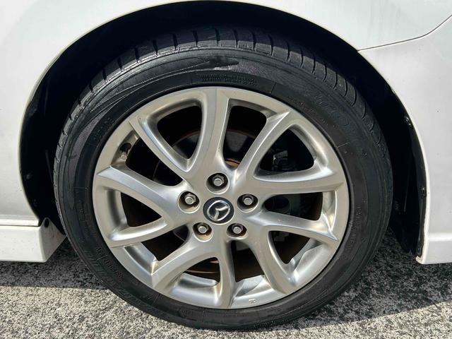 プレマシー ２０Ｓ　プレステージスタイルＩＩ　両側電動スライドドア　車検２年　社外ナビＴＶ　Ｂｌｕｅｔｏｏｔｈオーディオ　ＥＴＣ　純正１７インチアルミホイール　ハーフレザーシート（14枚目）