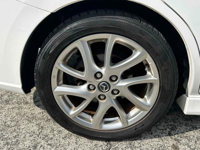 プレマシー ２０Ｓ　プレステージスタイルＩＩ　両側電動スライドドア　車検２年　社外ナビＴＶ　Ｂｌｕｅｔｏｏｔｈオーディオ　ＥＴＣ　純正１７インチアルミホイール　ハーフレザーシート（15枚目）