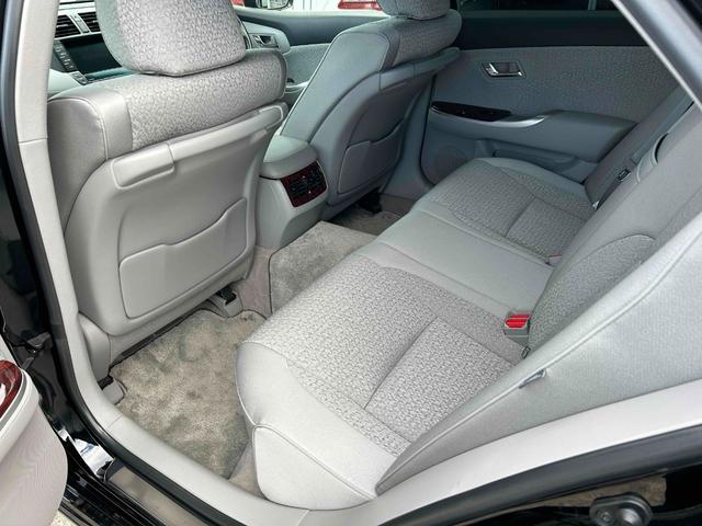 クラウン ロイヤルサルーン 後期モデル 純正HDDマルチナビ TV バックカメラ クルコン 電動シート 車検2年(18枚目)