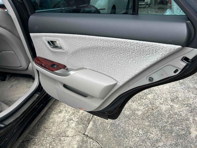 クラウン ロイヤルサルーン 後期モデル 純正HDDマルチナビ TV バックカメラ クルコン 電動シート 車検2年(21枚目)