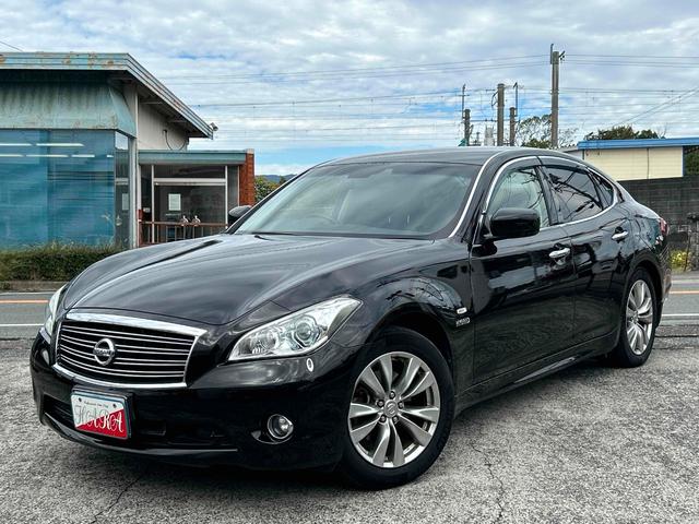 レーダークルーズコントロール装備しています！高速での運転が非常に楽になります！