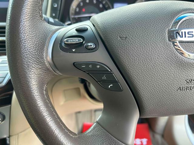 �X�e�A�����O�X�C�b�`�������Ă��܂��I