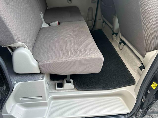 エブリイ ジョインターボ　リア修復バックドア交換歴　純正５速　ナビＴＶ　ドラレコ　パワーウィンドウ　キーレス　ブラックカラー（11枚目）