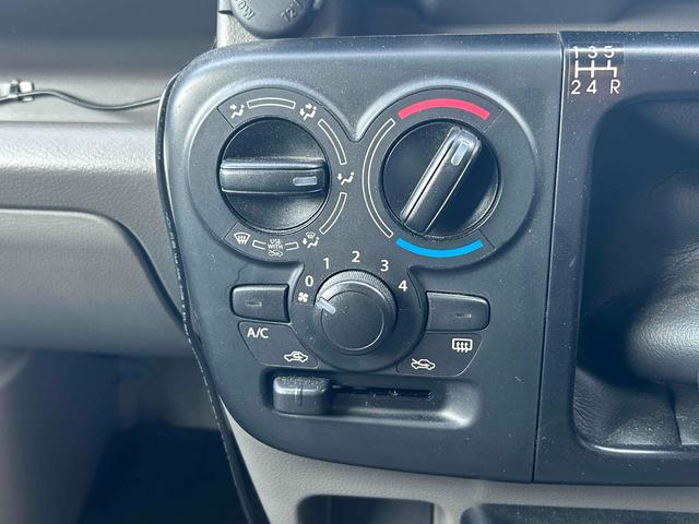 エブリイ ジョインターボ　リア修復バックドア交換歴　純正５速　ナビＴＶ　ドラレコ　パワーウィンドウ　キーレス　ブラックカラー（24枚目）