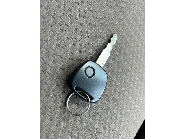 エブリイ ジョインターボ　リア修復バックドア交換歴　純正５速　ナビＴＶ　ドラレコ　パワーウィンドウ　キーレス　ブラックカラー（28枚目）