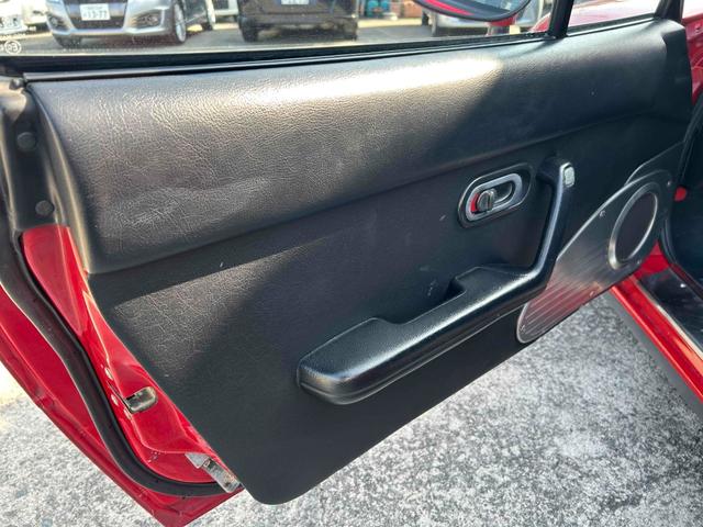 ����ȑ��h�A������ɂȂ�܂��I