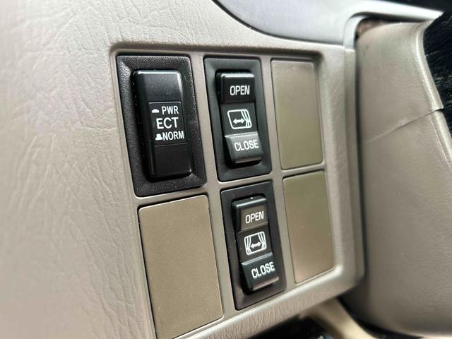 �d���J�[�e���������Ă��܂��I