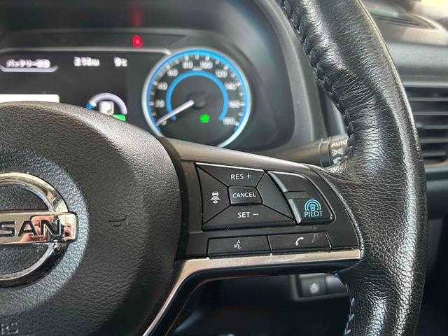 �X�e�A�����O�X�C�b�`�ɂȂ�܂��I