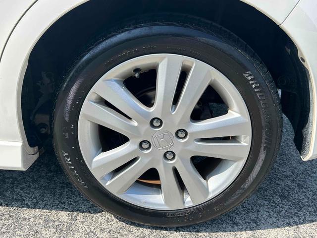 フィット ＲＳ　５速マニュアル　禁煙車　修復歴無（15枚目）