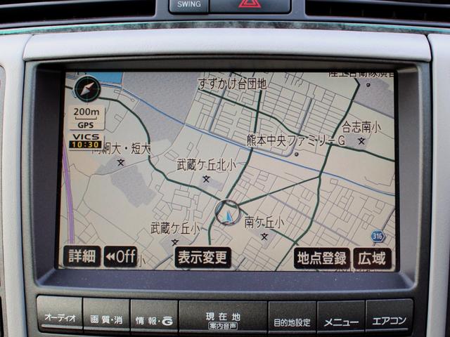 【ＨＤＤナビ】こちらのお車はＨＤＤナビを装備しております。高性能なナビ機能の他、ＣＤ音楽の再生や自動録音も可能にできます。ドライブ中の楽しみも増え、便利でお得な装備でございます