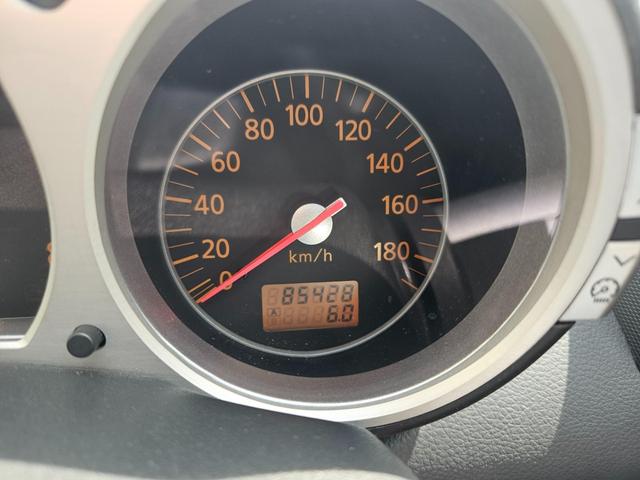 フェアレディＺ バージョンＳＴタイプＧ　本革パワーシート　Ｆ１８　Ｒ１９インチＡＷ　ブレンボ　フジツボマフラー　ＥＴＣ　ナビ　フルセグ　バックカメラ　Ｂｌｕｅｔｏｏｔｈ（30枚目）