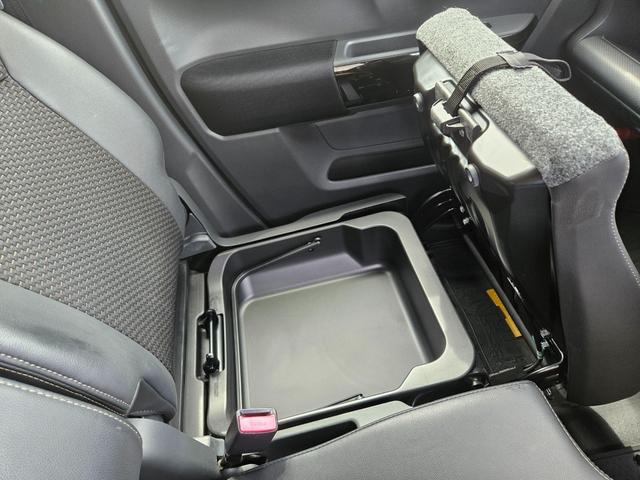 ハスラー ＪスタイルＩＩターボ　デュアルカメラブレーキサポート　ルーフレール　１０．１インチディスプレイオーディオ　ＥＴＣ　純正ＡＷ（23枚目）