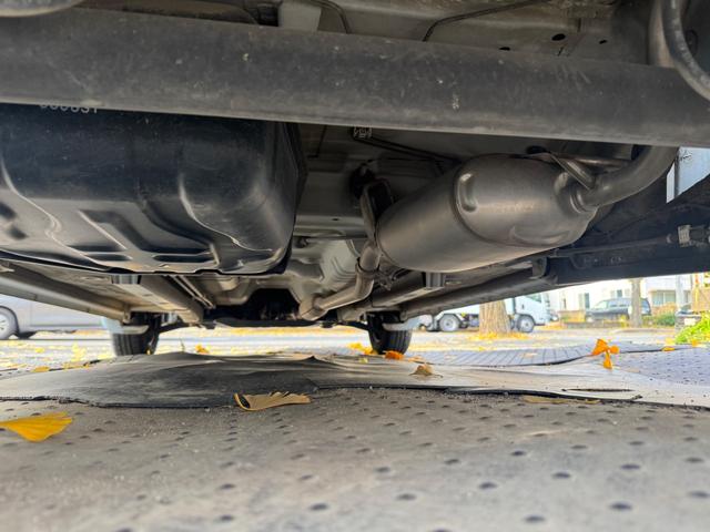 アルトラパン Ｇ　後期型　ＣＶＴ　アイドリングストップ　フルオートエアコン　ＡＢＳ　スマートキー　社外ナビ　地デジＴＶ（30枚目）