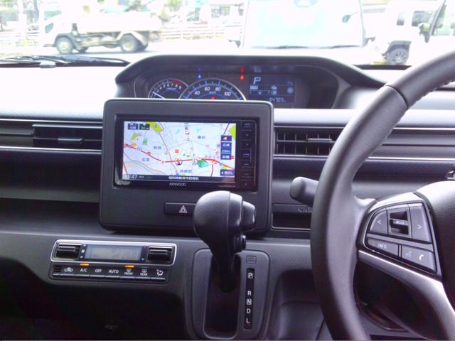 ワゴンR ハイブリッドFZ レーダーブレーキサポート LEDヘッドライト メモリーナビゲーション フルセグTV Bluetooth バックカメラ キーレススタート 14インチAW シートヒーター(11枚目)