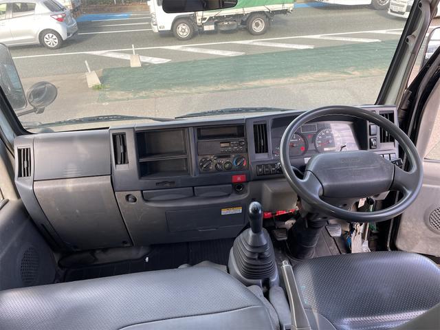 エルフトラック 　トラック　Ｗキャブ　ＭＴ　後輪ダブル　エアコン　パワーウィンドウ　運転席エアバッグ（42枚目）