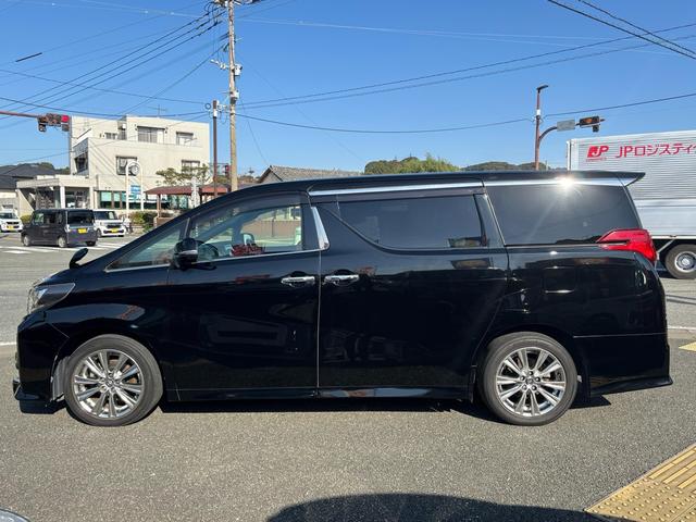 アルファード ２．５Ｓ　Ａパッケージ　タイプブラック　ワンオーナー・禁煙車・両側パワースライドドア・メモリーナビ　フルセグ・バックカメラ　アルパインビッグフリップダウンモニタ　　ＬＥＤ　　純正アルミ　クルコン　ＥＴＣ（5枚目）
