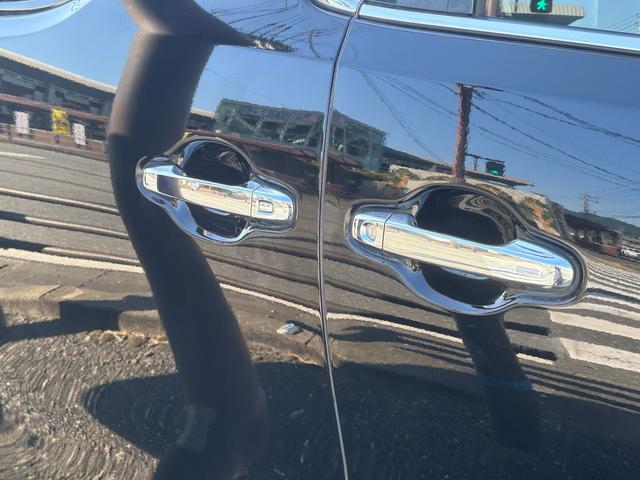 アルファード ２．５Ｓ　Ａパッケージ　タイプブラック　ワンオーナー・禁煙車・両側パワースライドドア・メモリーナビ　フルセグ・バックカメラ　アルパインビッグフリップダウンモニタ　　ＬＥＤ　　純正アルミ　クルコン　ＥＴＣ（14枚目）