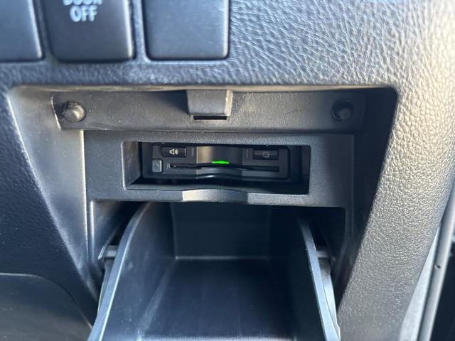 アルファード ２．５Ｓ　Ａパッケージ　タイプブラック　ワンオーナー・禁煙車・両側パワースライドドア・メモリーナビ　フルセグ・バックカメラ　アルパインビッグフリップダウンモニタ　　ＬＥＤ　　純正アルミ　クルコン　ＥＴＣ（37枚目）