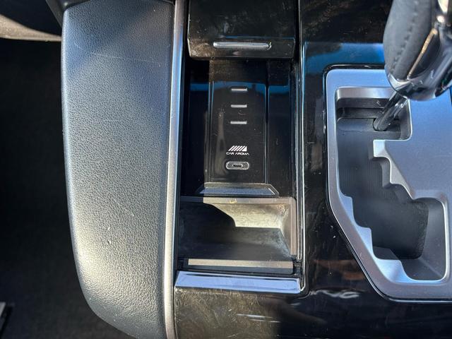 アルファード ２．５Ｓ　Ａパッケージ　タイプブラック　ワンオーナー・禁煙車・両側パワースライドドア・メモリーナビ　フルセグ・バックカメラ　アルパインビッグフリップダウンモニタ　　ＬＥＤ　　純正アルミ　クルコン　ＥＴＣ（52枚目）