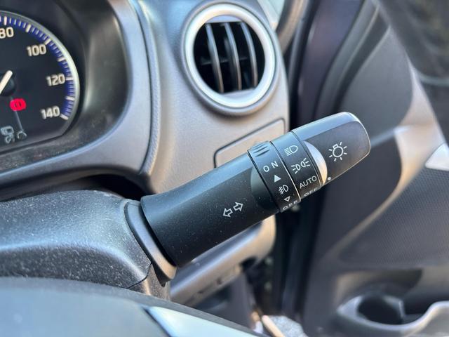 デイズ ハイウェイスター　Ｇターボ　メモリーナビ　フルセグ・バックカメラ・アラウンドビュー・純正アルミ・インテリキー・プッシュスタート・ＨＩＤ・ワンオーナー・禁煙車（35枚目）