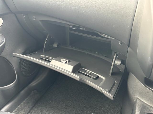 ノート Ｘ　エマージェンシーブレーキ・インテリキー・プッシュスタート・純正アルミ（35枚目）