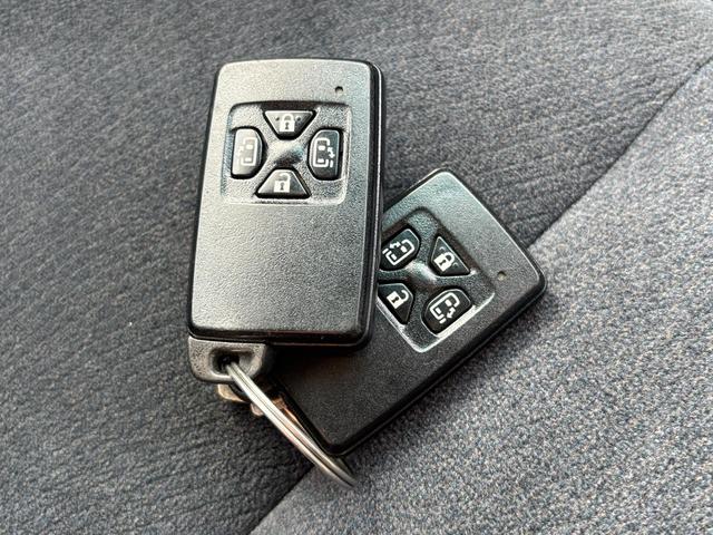 ���X�̓��r���[�����X�ł��B���q�l�����S���Ă��w��������l�ɁA���w���җl�̐����f�ڂ��Ă���܂��B