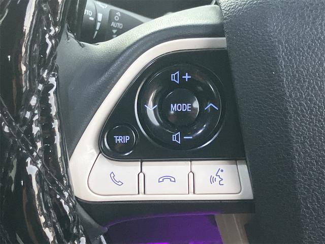 プリウス Ｓセーフティプラス　ドライブレコーダー　ＥＴＣ　クリアランスソナー　レーンアシスト　オートクルーズコントロール　パークアシスト　衝突被害軽減システム　バックカメラ　ナビ　ＴＶ　アルミホイール　オートマチックハイビーム（52枚目）