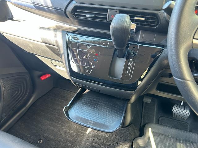 デイズ ハイウェイスター X エマージェンシーブレーキ ナビ・フルセグTV バックモニター インテリキー 14インチAW ピアノブラック調パネル 革巻きステアリング プッシュスタート 2年保証(31枚目)