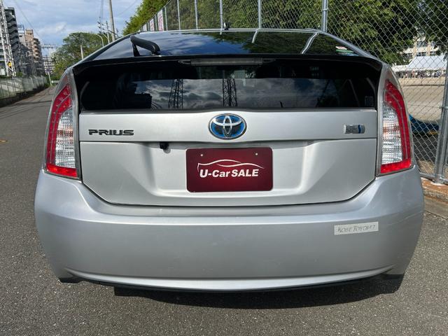 プリウス Ｇツーリングセレクション　ハーフレザーシート　　ＨＩＤヘッドライト　　パワーシート（運転席）　　スマートキー　純正アルミホイール　ＥＴＣ　　６ヶ月保証（10枚目）