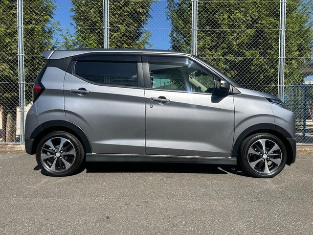 修復歴があるお車の良さは、同価格の修復歴の無いお車よりも年式が高くなり、走行も少なくなるような、同じご予算でランクアップのお車が手に入るという利点があります！大変、好評頂いています！