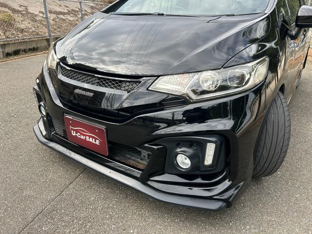 フィットハイブリッド Ｓパッケージ　スマートキー　　あんしんパッケージ　　無限グリル　　アルミ　　バックカメラ　　ＬＥＤヘッドライト　　リアスポイラー　　１年保証（36枚目）