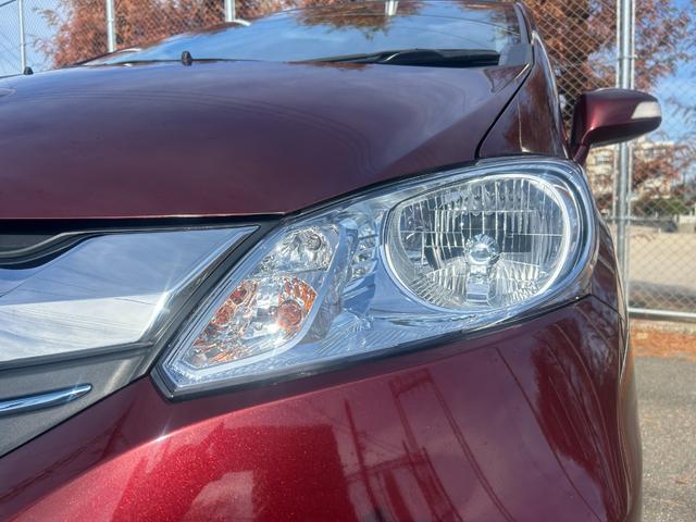 フリードハイブリッド ハイブリッド　プレミアムエディション　６人乗り　両側パワースライドドア　　ＥＴＣ　　スマートキー　　ＨＩＤライト　　ナビ・ＴＶ（ワンセグ）　　バックカメラ　　１年保証（22枚目）