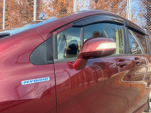 フリードハイブリッド ハイブリッド　プレミアムエディション　６人乗り　両側パワースライドドア　　ＥＴＣ　　スマートキー　　ＨＩＤライト　　ナビ・ＴＶ（ワンセグ）　　バックカメラ　　１年保証（30枚目）