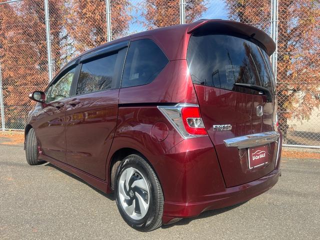 フリードハイブリッド ハイブリッド　プレミアムエディション　６人乗り　両側パワースライドドア　　ＥＴＣ　　スマートキー　　ＨＩＤライト　　ナビ・ＴＶ（ワンセグ）　　バックカメラ　　１年保証（36枚目）