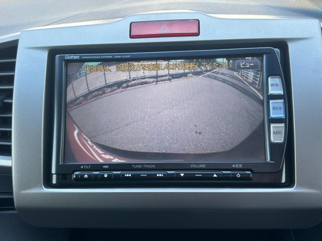 フリード G ジャストセレクション 両側パワースライドドア HIDヘッドライト スマートキー ナビ・TV バックカメラ 6ヶ月保証(17枚目)