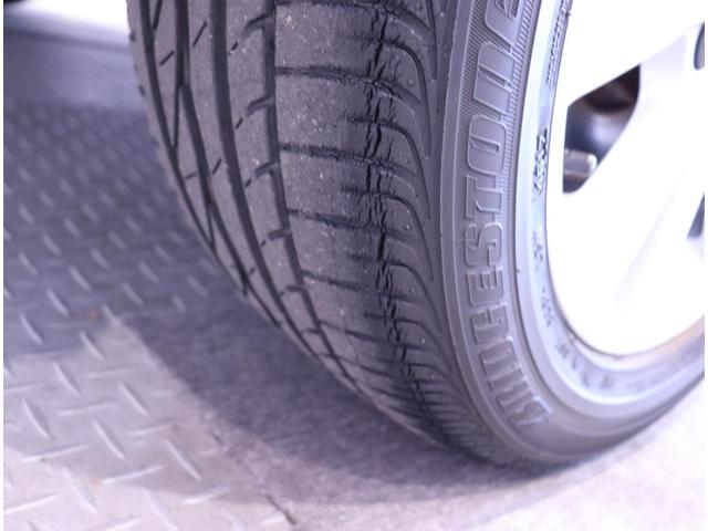 �����Ԃ��Ӗ�����u�������������������͒N�ɂ��������f�U�C�����������ł��B