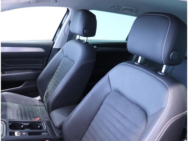 パサートヴァリアント ＴＳＩエレガンス　ＩＱ．ＬＩＧＨＴＮＡＶＩ（32枚目）