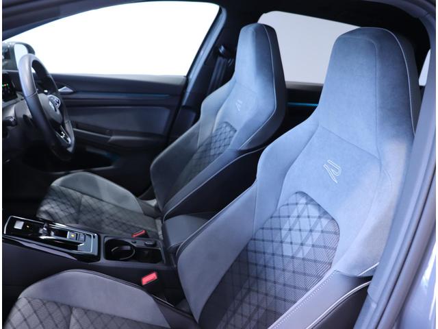 �F�蒆�ÎԂ́A�[�ԑO�ɐ�p�̋@�B���g�p���ĂV�P���ڂ̓_�����s���Ă���܂��B