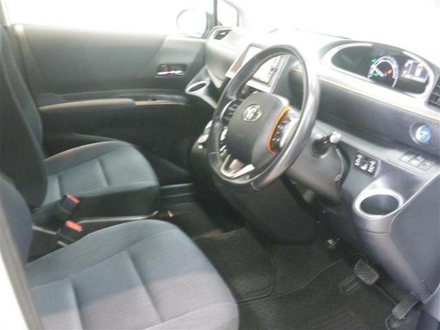 シエンタ ハイブリッドＧ　・７人乗　衝突回避支援ＴＳＳＣ　純正ナビ／フルセグＴＶ　ＥＴＣ　バックモニター　電動フェンダーランプ　両側電動スライドドア　オートエアコン　スマートキー　ワンオーナー車　中古車ハイブリッド保証付（12枚目）