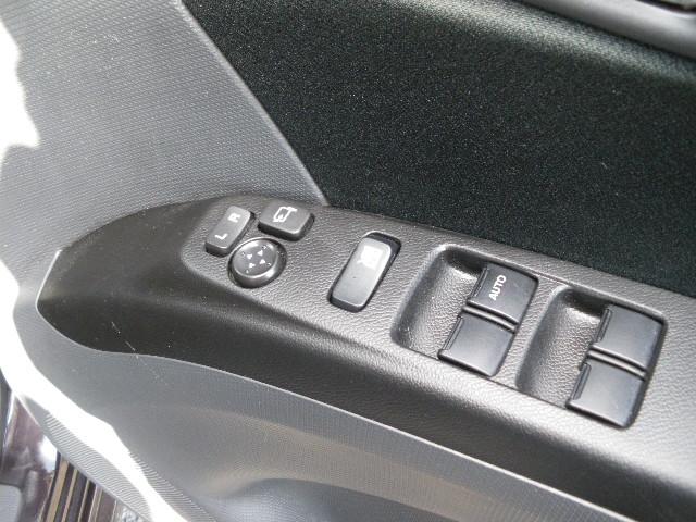 デリカD:2 S AS&G ナビ HID 衝突被害軽減ブレーキ 1年保証(13枚目)