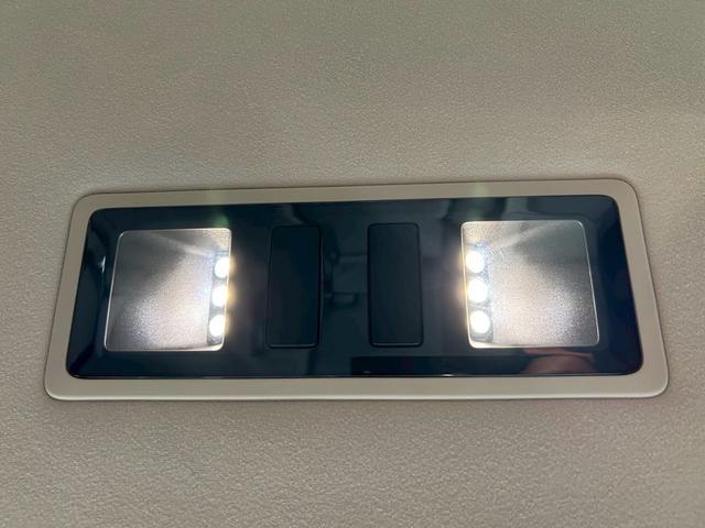 ランドクルーザー ＺＸ　ナビテレビ　Ｂｌｕｅｔｏｏｔｈ接続　アラウンドビューモニター　サンルーフ　電動リアゲート　オートマチックハイビーム　レザーシート　ＬＥＤライト（16枚目）