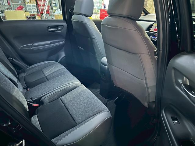 フィット ｅ：ＨＥＶ　ＲＳ　ホンダセンシング　ＬＥＤヘッドライト　ＥＴＣ２．０　ナビテレビ　バックカメラ　スマートキー　プッシュスタート　セキュリティー　前後ドライブレコーダー　デジタルインナーミラー（23枚目）