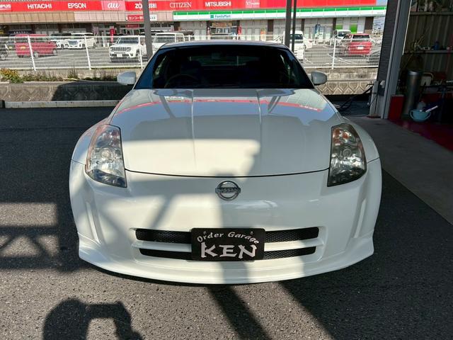 フェアレディＺ バージョンＳ　社外マフラー　リアタイヤワイトレ　強化クラッチ　車高調　ナビテレビ（2枚目）