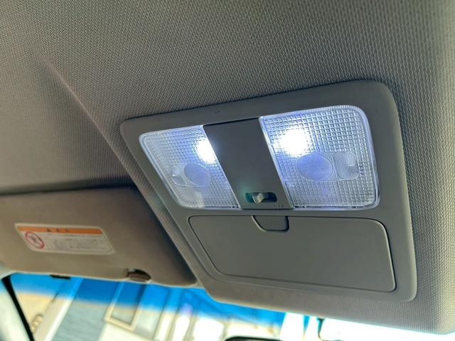 フェアレディＺ バージョンＳ　社外マフラー　リアタイヤワイトレ　強化クラッチ　車高調　ナビテレビ（30枚目）