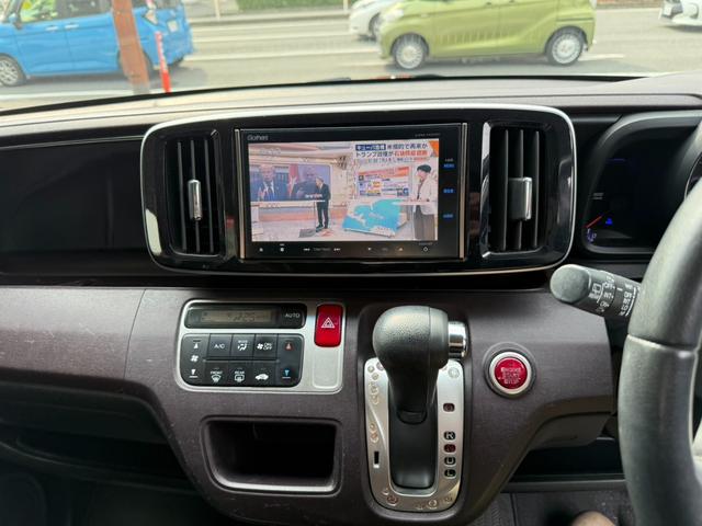 N-ONE プレミアム・Lパッケージ ナビテレビ スマートキー プッシュスタート セキュリティー ベンチシート 純正アルミホイール HIDライト(18枚目)