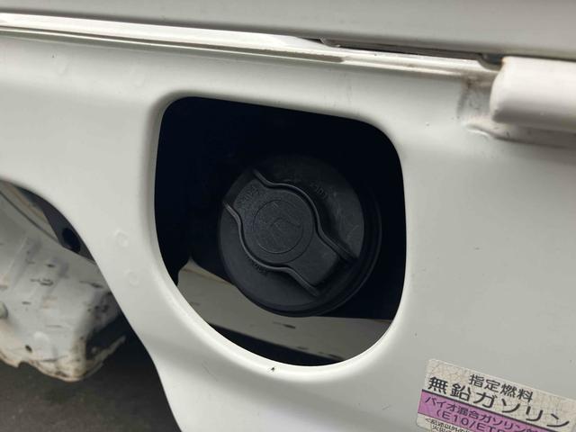 アクティトラック ＳＤＸ　軽トラック　ＡＴ　エアコン　パワーステアリング　パワーウィンドウ　運転席エアバッグ　車検令和９年５月　最大積載量３５０ｋｇ（14枚目）