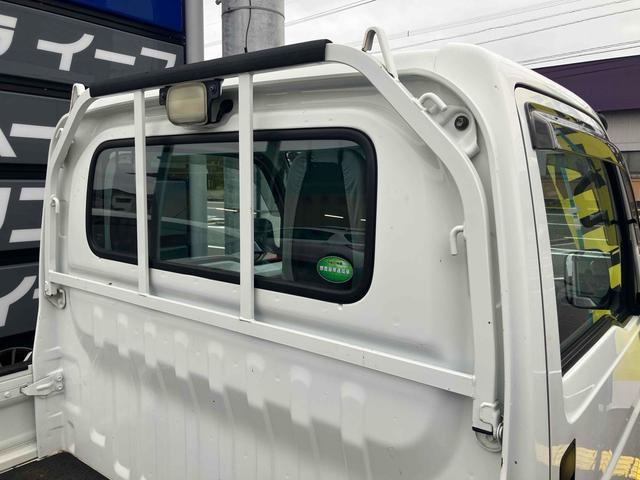 アクティトラック ＳＤＸ　軽トラック　ＡＴ　エアコン　パワーステアリング　パワーウィンドウ　運転席エアバッグ　車検令和９年５月　最大積載量３５０ｋｇ（16枚目）