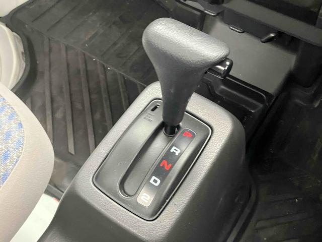 アクティトラック ＳＤＸ　軽トラック　ＡＴ　エアコン　パワーステアリング　パワーウィンドウ　運転席エアバッグ　車検令和９年５月　最大積載量３５０ｋｇ（40枚目）