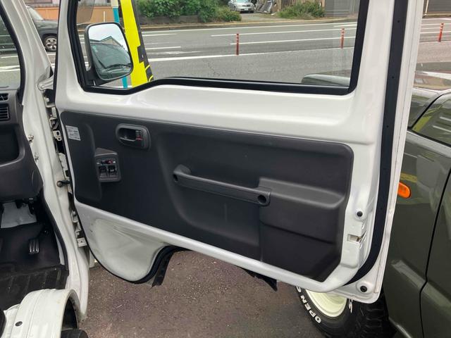 アクティトラック ＳＤＸ　軽トラック　ＡＴ　エアコン　パワーステアリング　パワーウィンドウ　運転席エアバッグ　車検令和９年５月　最大積載量３５０ｋｇ（56枚目）